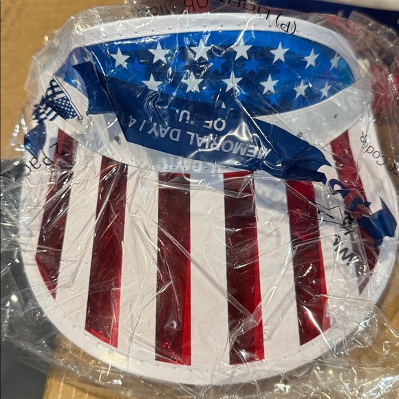 NWT America bundle. Patriotic Dog & cat Toys Set with visor and bunting flag. - Picture 3 of 5